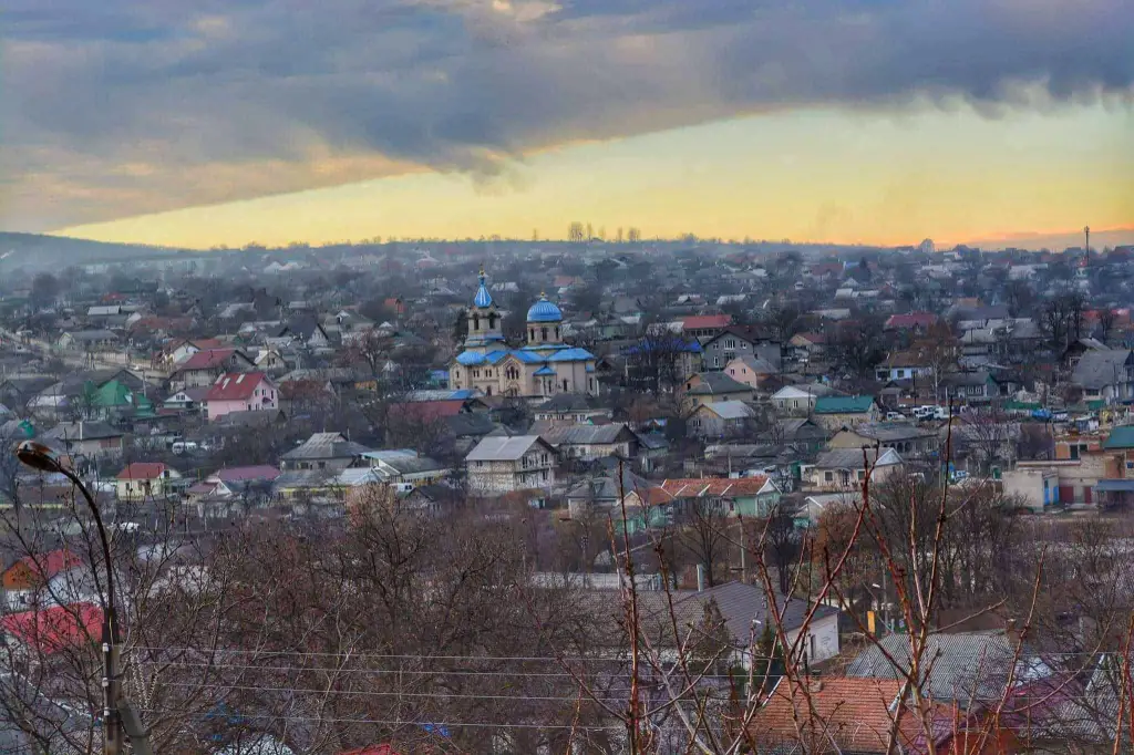 Evacuare auto profesională în Strășeni și întreaga Republică Moldova.