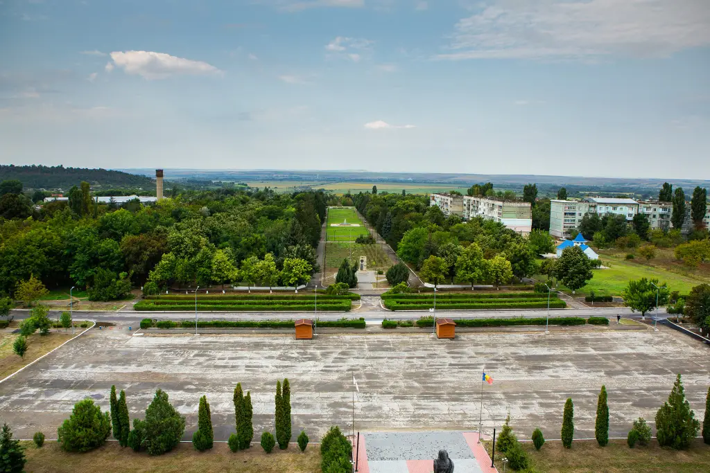 Evacuator auto din Cantemir – ajutor rutier disponibil 24/7 oriunde în Moldova.